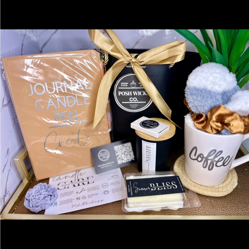 Holiday candle gift bags